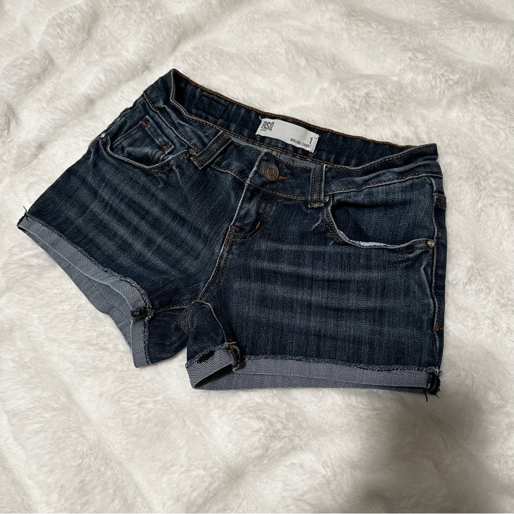 Woman’s RSQ Malibu Jean Shorts size 25 waist